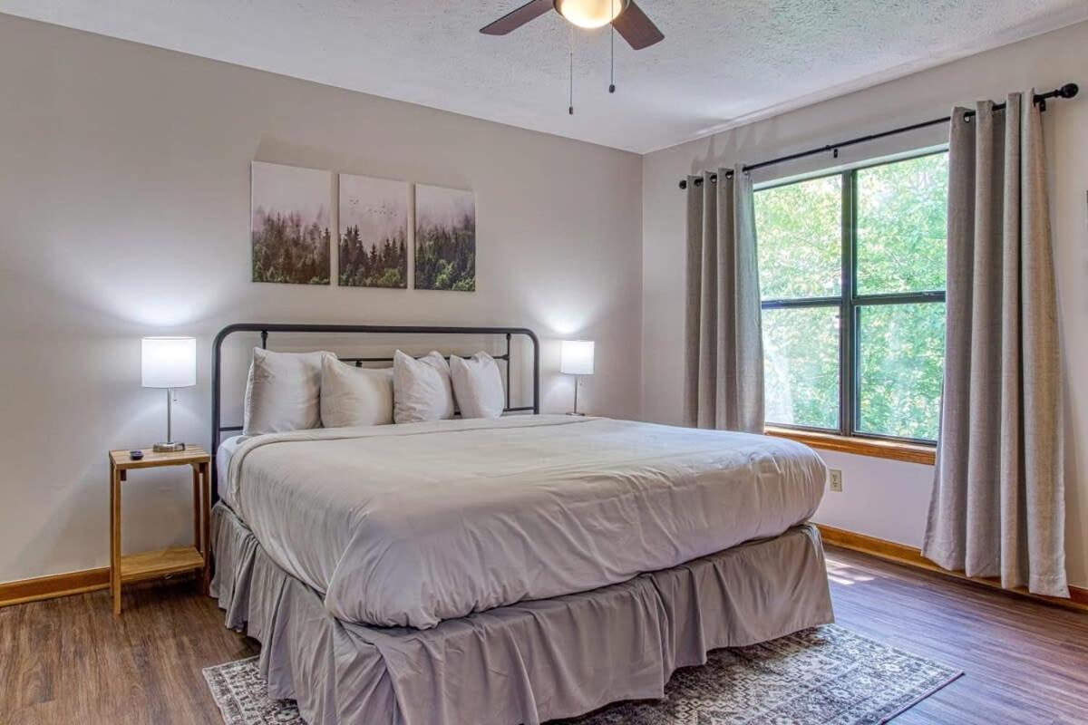 Pinecrest Townhomes-1King-2Queen Unit-Renovated Pigeon Forge Zewnętrze zdjęcie