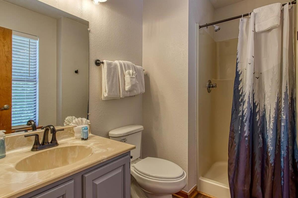 Pinecrest Townhomes-1King-2Queen Unit-Renovated Pigeon Forge Zewnętrze zdjęcie